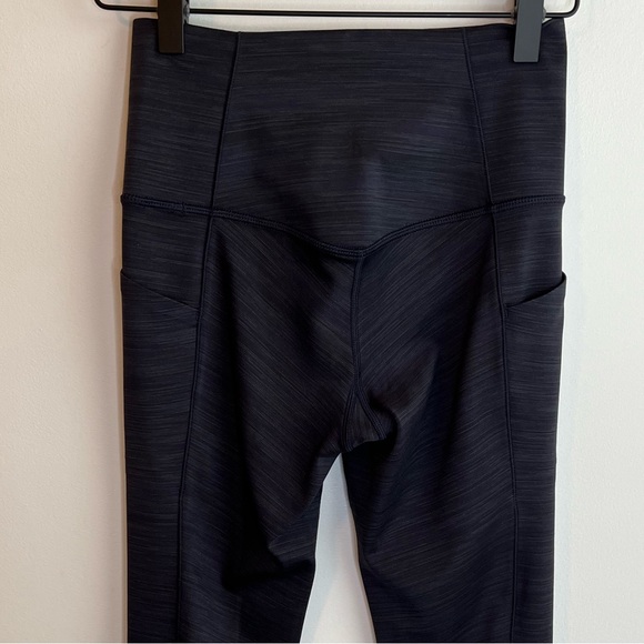 Athleta salutation ll Capri size XS space dye blue - Picture 6 of 7